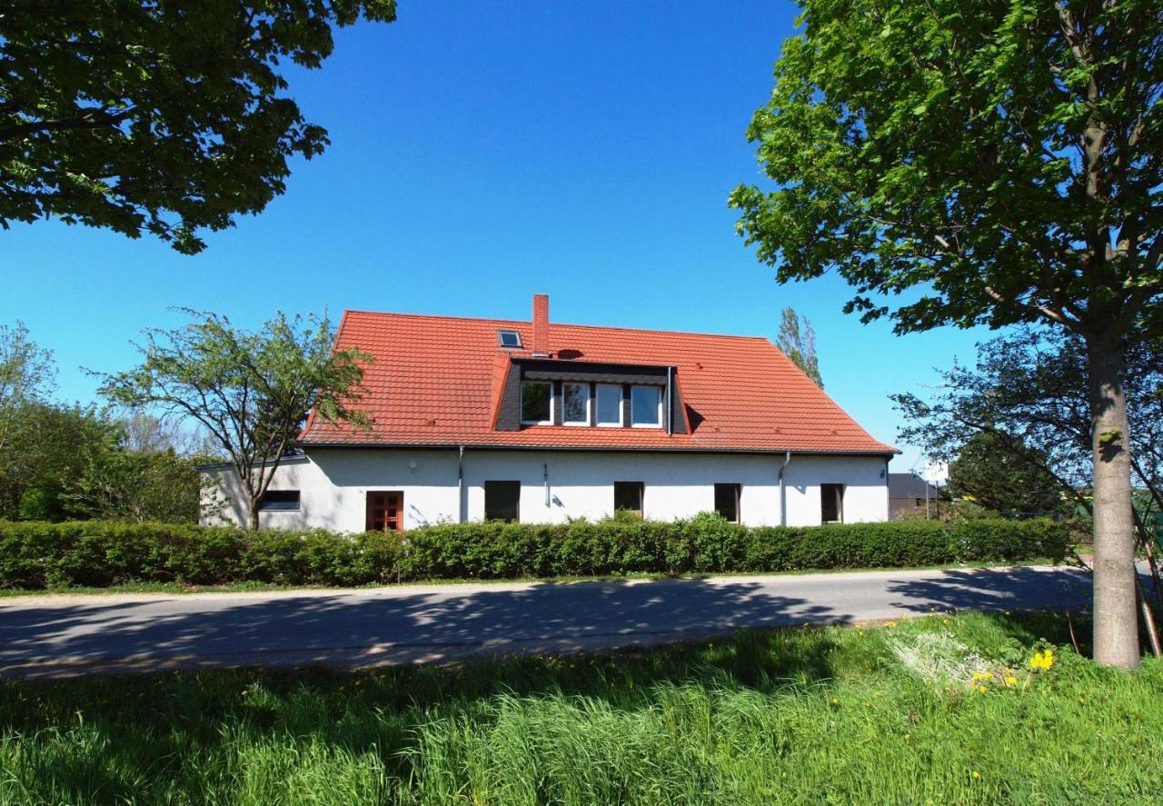 Ferienwohnungen Kleckerburg Mit Me Kagsdorf Exterior photo