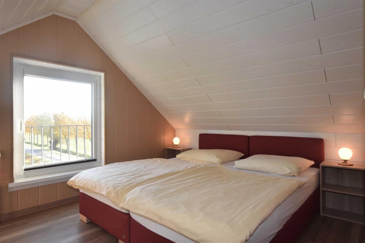 Ferienwohnungen Kleckerburg Mit Me Kagsdorf Exterior photo